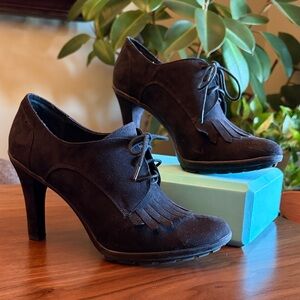 Tahari Temple Black Suede Heels with Fringe Detail